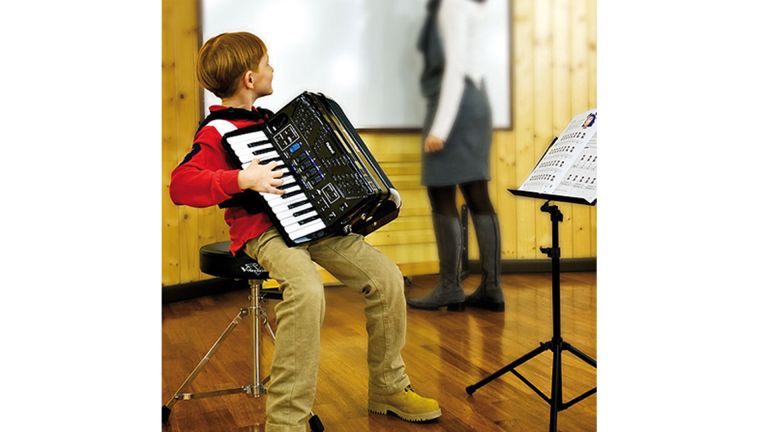 Roland FR-1X