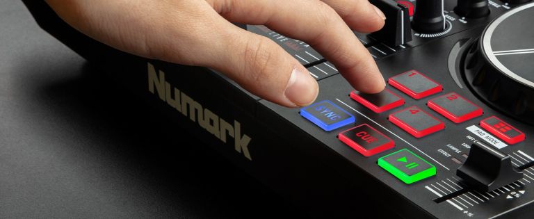 Numark Party Mix Live DJ kontroler